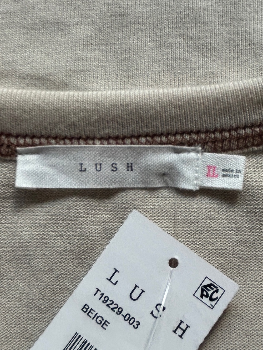 Lush XL Beige Scoop Neck Long Sleeve Knit Top Contrast Stitch NWT - Picture 4 of 7
